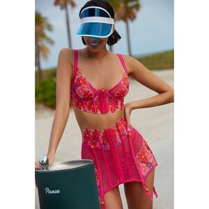 Bright Pink Floral Garter From For Love and Lemons skirt Size XS NWT